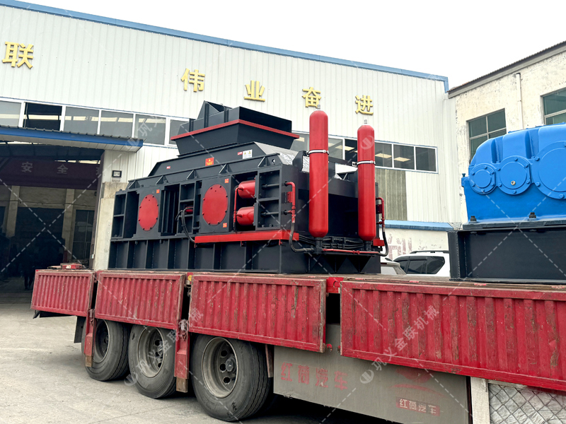 硬度、濕度、粒度：物料“三要素”如何決定對輥破碎機(jī)的技術(shù)配置？